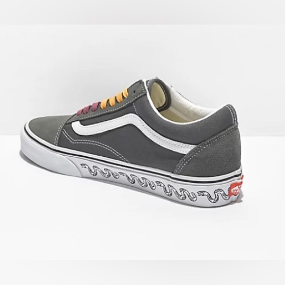 NWOB Vans Old Skool UV Dreams Pewter & White Skate Shoes - Picture 2 of 7